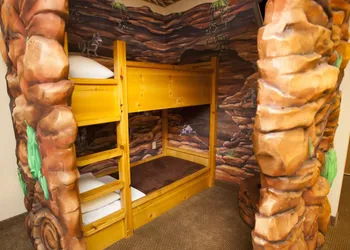 Great Wolf Lodge Traverse City hotel thumbnail 8