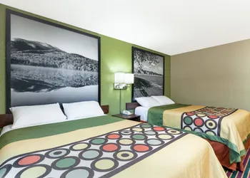 Super 8 by Wyndham Bath Hammondsport Area hotel thumbnail 7