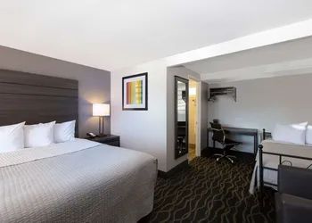 Days Inn by Wyndham Ukiah hotel thumbnail 7