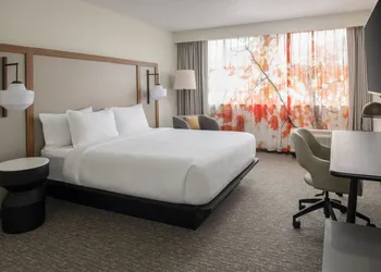 Fairfield Inn by Marriott Issaquah hotel thumbnail 7