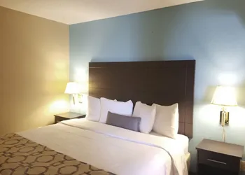 Baymont by Wyndham Huber Heights Dayton hotel thumbnail 6