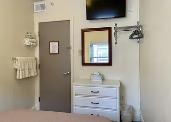 Oasis Guest House hotel thumbnail 7