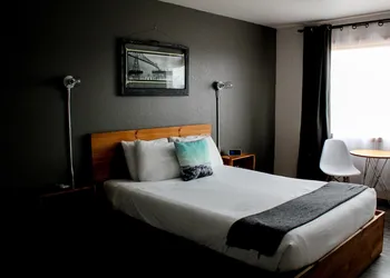 Adrift Hotel hotel thumbnail 7