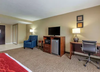 Comfort Inn & Suites Mocksville I-40 hotel thumbnail 8