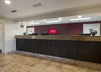 Red Roof Inn Dothan hotel thumbnail 5
