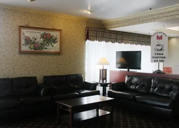 Metro Plaza Hotel hotel thumbnail 4