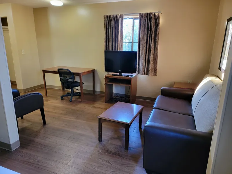 Suburban Studios Cary – RDU Airport hotel detail image 6