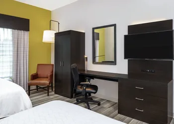 Holiday Inn Express Hotel & Suites Florence I-95 at Hwy 327 by IHG hotel thumbnail 3
