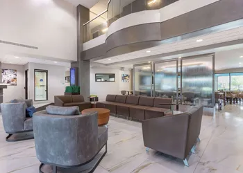Wingate by Wyndham Tinley Park hotel thumbnail 3