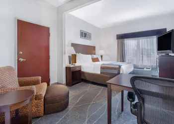 Wingate by Wyndham Tinley Park hotel thumbnail 4