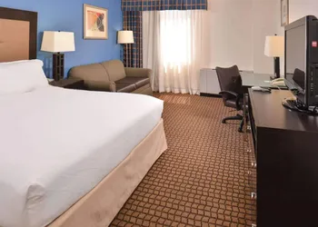 Ramada Plaza by Wyndham Sheridan Hotel & Convention Center hotel thumbnail 7