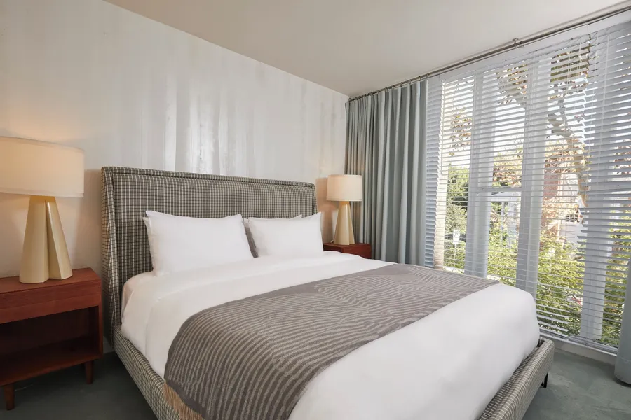 Avalon Hotel Beverly Hills, a Member of Design Hotels hotel detail image 2