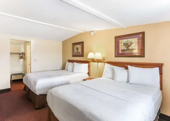 Americas Best Value Inn & Suites El Centro hotel thumbnail 5
