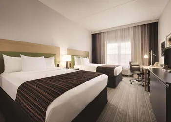 Country Inn & Suites by Radisson, Coralville, IA hotel thumbnail 6