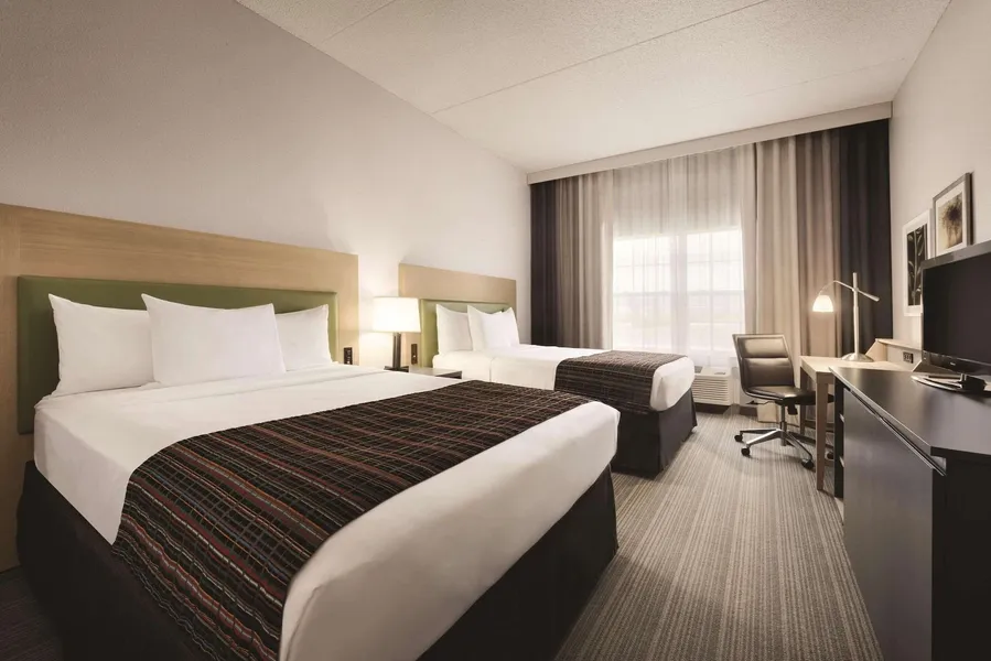 Country Inn & Suites by Radisson, Coralville, IA hotel detail image 6