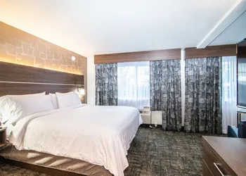 Holiday Inn Express Spokane Downtown by IHG hotel thumbnail 4