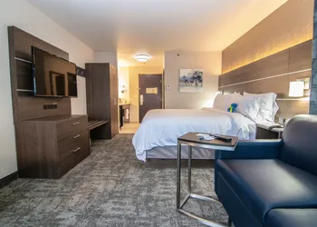 Holiday Inn Express Spokane Downtown by IHG hotel thumbnail 5