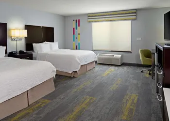 Hampton Inn & Suites Bakersfield/Hwy 58, CA hotel thumbnail 7