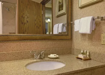 Red Lion Hotel Pendleton hotel thumbnail 6