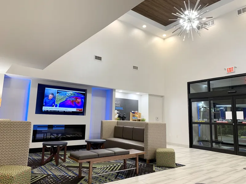 Holiday Inn Express & Suites Longview North by IHG hotel detail image 2