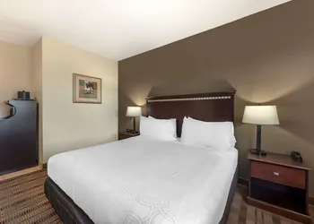 Best Western La Grange Inn & Suites hotel thumbnail 8