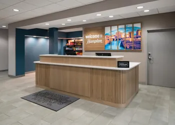 Hampton Inn & Suites Rochester/Henrietta hotel thumbnail 5