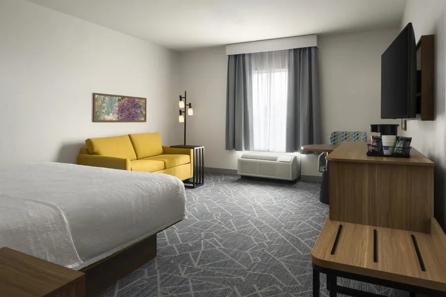 Hampton Inn & Suites Rochester/Henrietta hotel detail image 6
