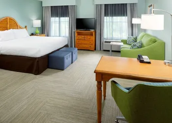 Hampton Inn & Suites Savannah/Midtown hotel thumbnail 6
