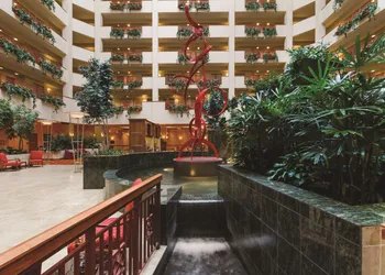 Embassy Suites Northwest Arkansas - Hotel, Spa & Convention hotel thumbnail 4