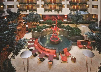 Embassy Suites Northwest Arkansas - Hotel, Spa & Convention hotel thumbnail 5