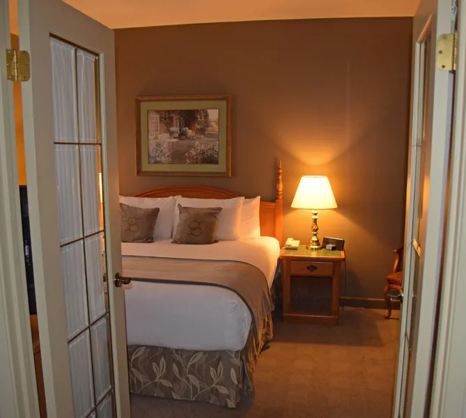 Stone Gate Inn hotel detail image 6