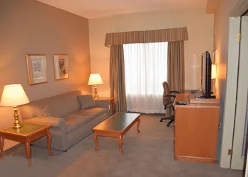 Stone Gate Inn hotel thumbnail 7