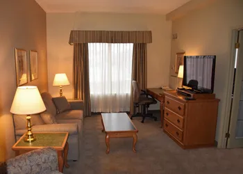 Stone Gate Inn hotel thumbnail 8