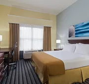Holiday Inn Express Hotel & Suites Clearwater North-Dunedin by IHG hotel detail image 4