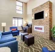 Comfort Inn at Royal Blue hotel detail image 5