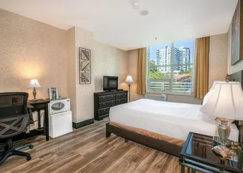Coast Lonsdale Quay Hotel hotel thumbnail 7