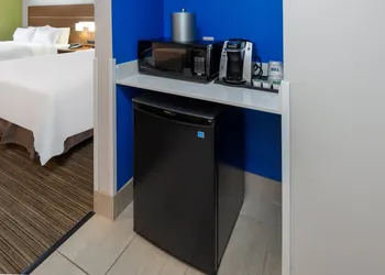 Holiday Inn Express Vermilion by IHG hotel thumbnail 7