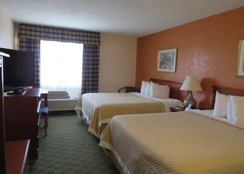 Days Inn by Wyndham Hillsdale hotel thumbnail 4