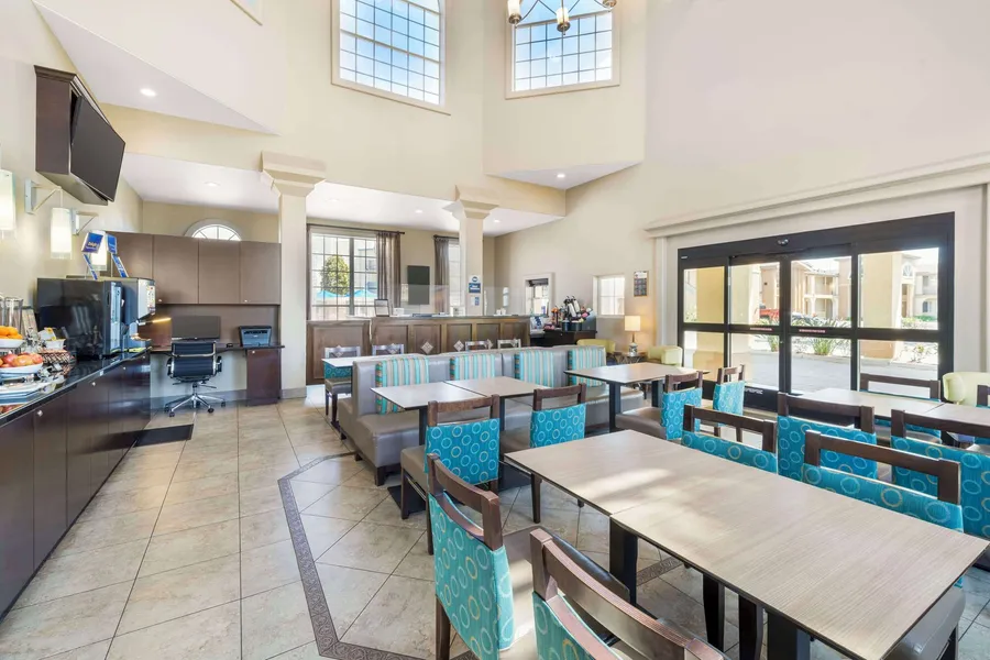Best Western Oxnard Inn hotel detail image 2