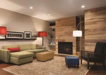 Country Inn & Suites by Radisson, Bentonville South - Rogers, AR hotel thumbnail 2