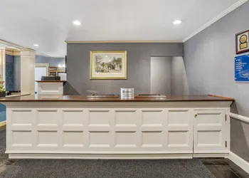Best Western PLUS Morristown Inn-Florham Park hotel thumbnail 4