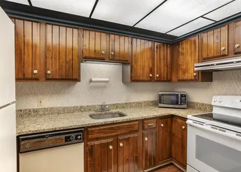 Best Western PLUS Morristown Inn-Florham Park hotel thumbnail 7