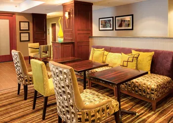 Hampton Inn South Plainfield-Piscataway hotel thumbnail 3