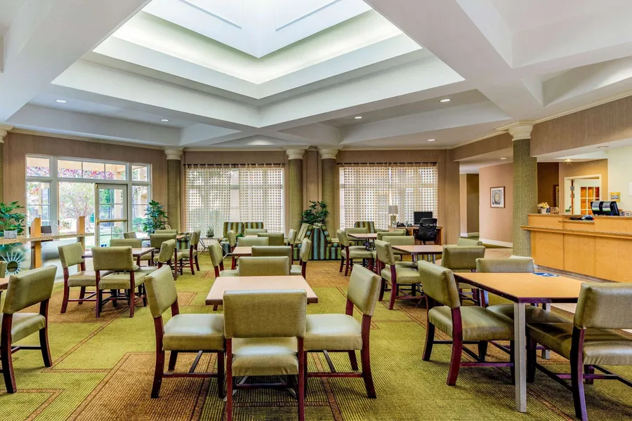 La Quinta Inn & Suites by Wyndham Fremont / Silicon Valley hotel detail image 2