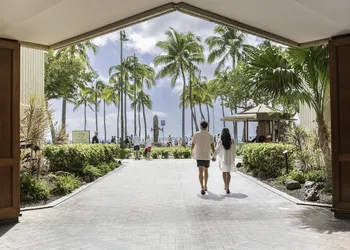 Hyatt Regency Waikiki Beach Resort & Spa hotel thumbnail 6