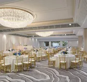 Hyatt Regency Waikiki Beach Resort & Spa hotel detail image 7