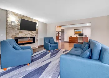 Comfort Inn Somerset - Lake Cumberland hotel thumbnail 7