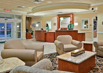 Holiday Inn Conference Center - Valdosta by IHG hotel thumbnail 2