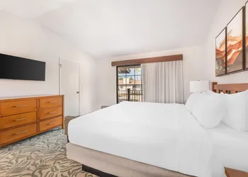 Riviera Oaks Resort hotel thumbnail 5