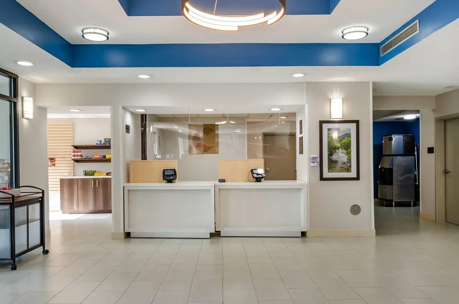Comfort Inn & Suites Troutville-Roanoke North hotel detail image 2